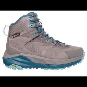 Hoka One One Kaha Hiking Boots